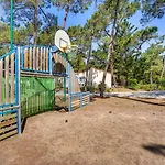 Front In With Heated Swimming Pool לה פוט-סור-מר